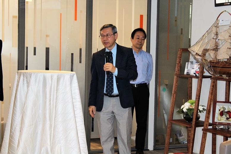a send-off reception (October 27)
