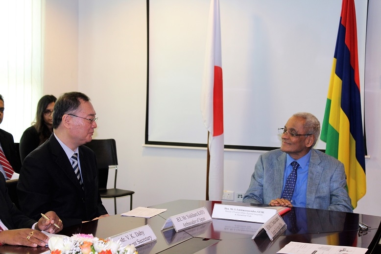 Courtesy call (October 30)
